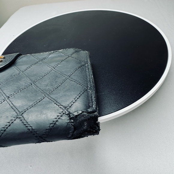 Chanel Bicolore wallet - Picture 9 of 14